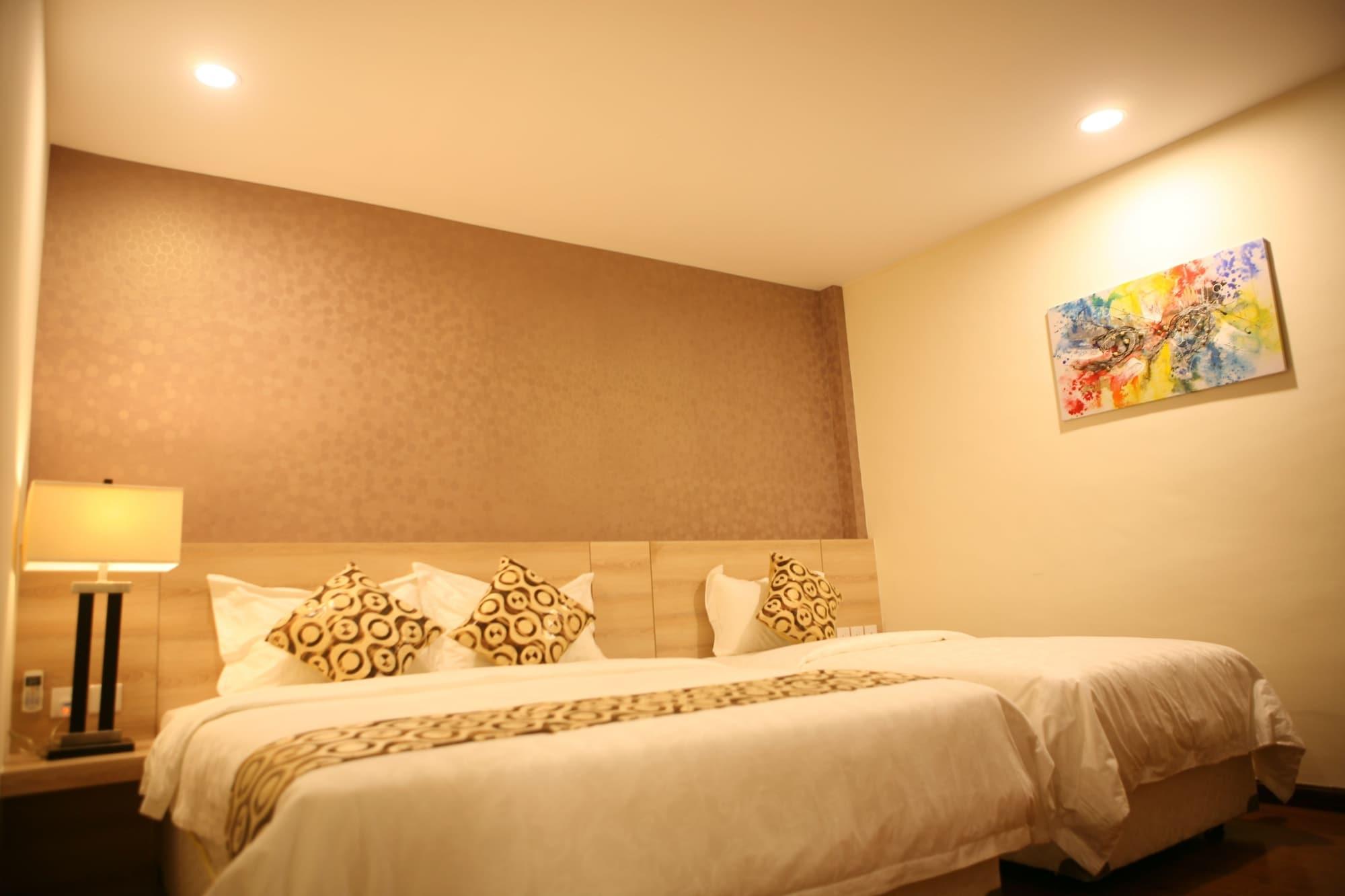 Hana Hotel Batam Exterior photo